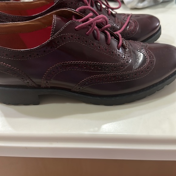 Women’s Sperry shoes - Picture 2 of 8